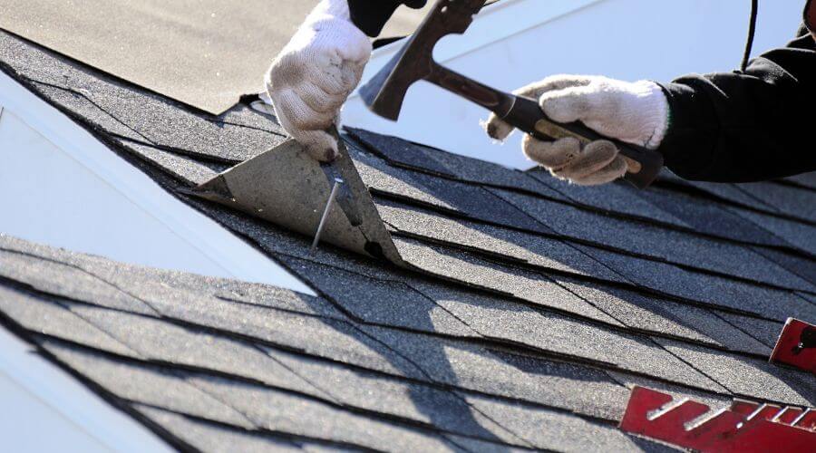 Professional Flat Roofing Installation in Samburg, TN